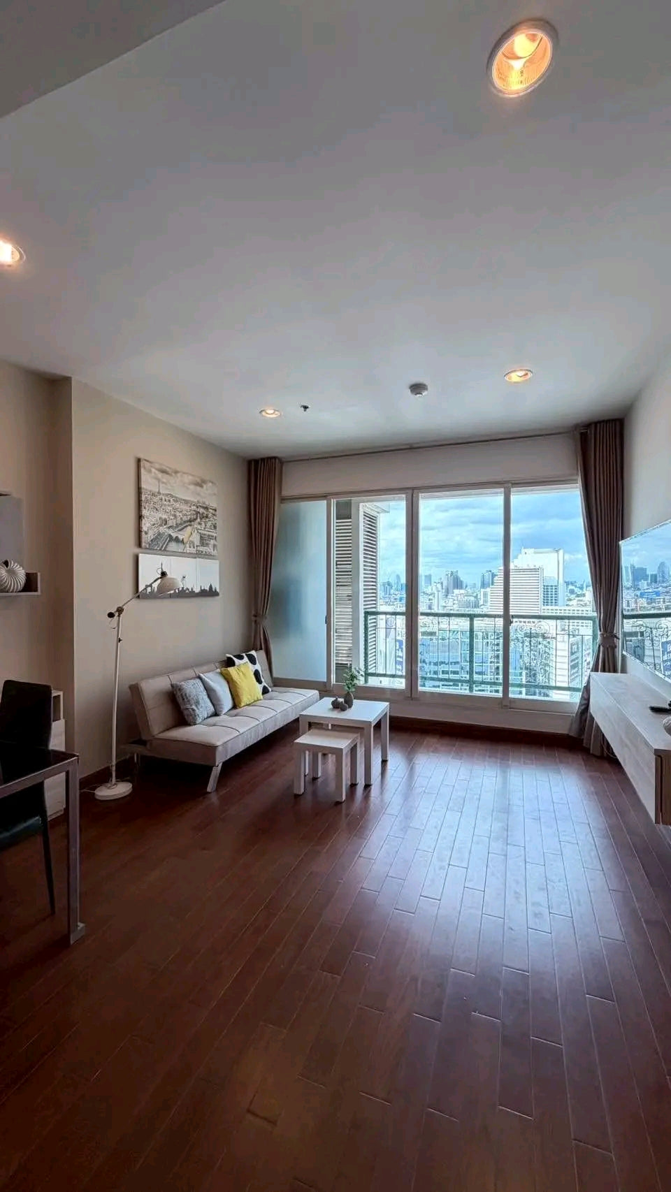 THE ADDRESS CHIDLOM 58SQM 1BED1 18FL 36,000