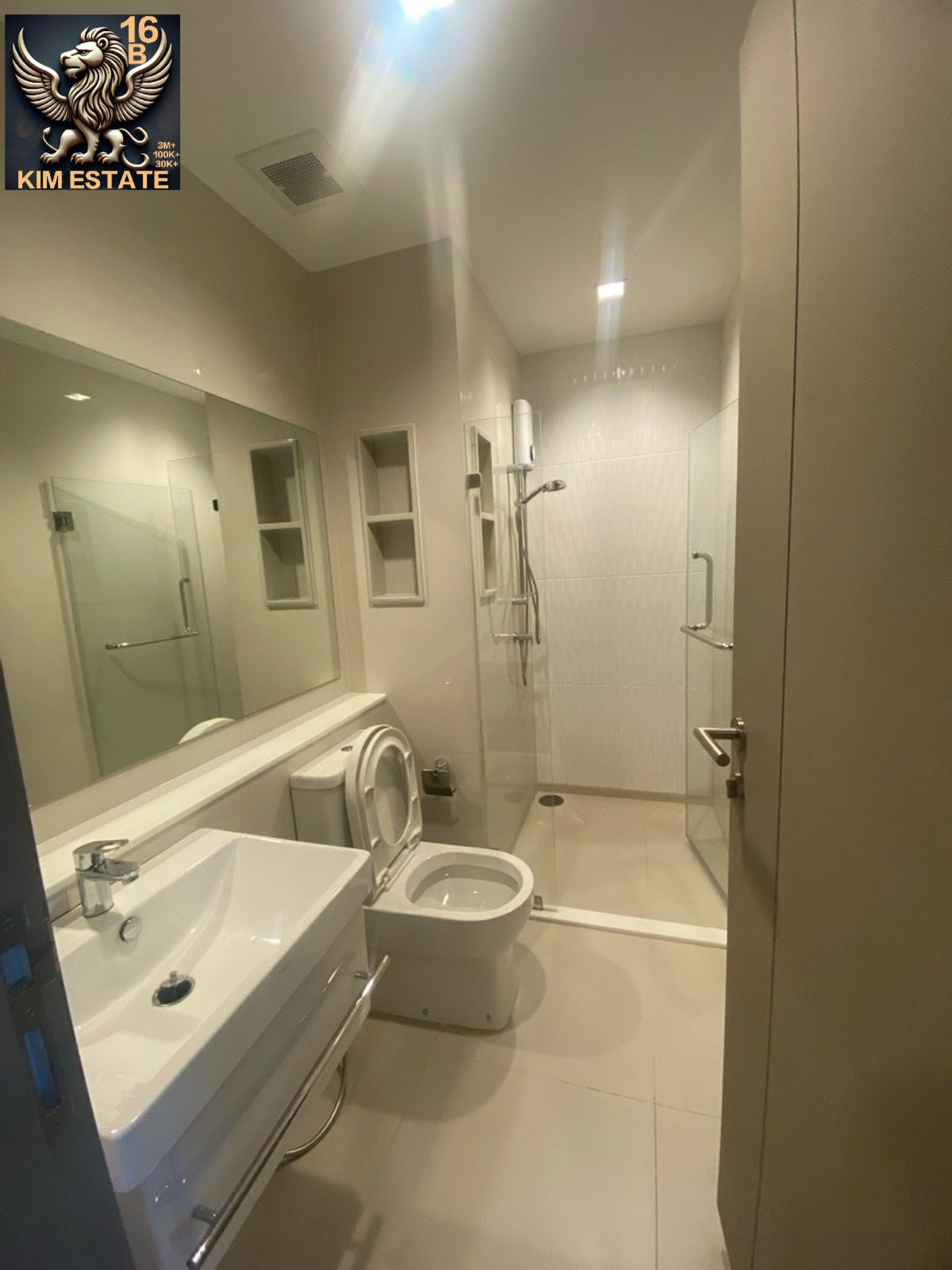 LIFE ASOKE RAMA9 4SQM 2BED1 FL24TH 24,000