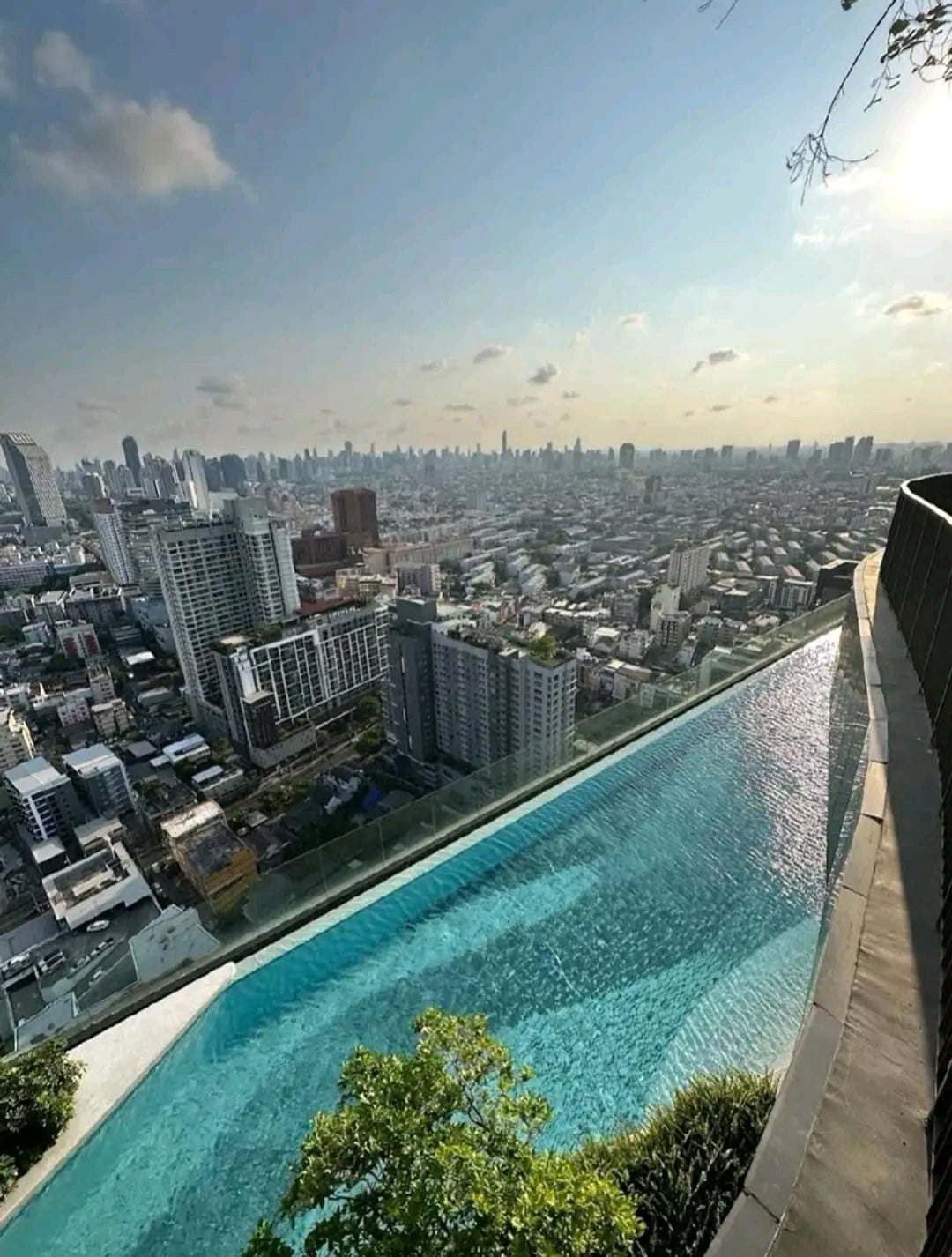 XT HUAIKHWANG 31SQM 1BED1 23FL 19,900