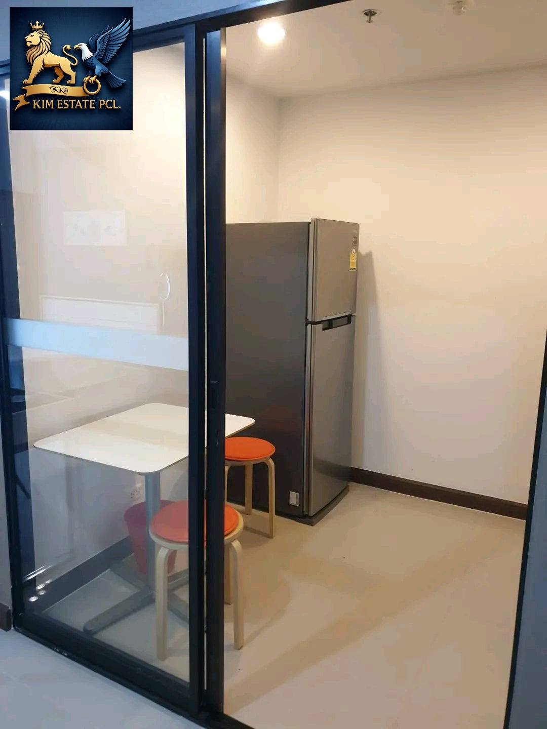 💎𝐒𝐔𝐏𝐀𝐋𝐀𝐈 𝐏𝐑𝐄𝐌𝐈𝐄𝐑 @ AT 𝐀𝐒𝐎𝐊𝐄💎𝟑𝟗 ตร.ม. 𝟏𝐁𝐄𝐃𝟏 ชั้น 𝟐𝟗 วิวสวย 𝟐𝟎,𝟎𝟎𝟎฿/เดือน KIM คิม 𝗟𝗶𝗻𝗲:𝗺𝗶𝗿𝗮𝗴𝗲𝗿𝗶𝗰𝗵𝗰𝗼𝗻𝗱𝗼, 𝟬𝟲𝟲-𝟬𝟮𝟬-𝟴𝟬𝟭𝟯