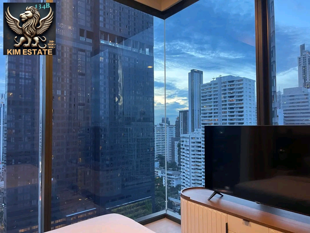 CELES ASOKE TERMINAL 21 BTS 87SQM 2BED2 FL24