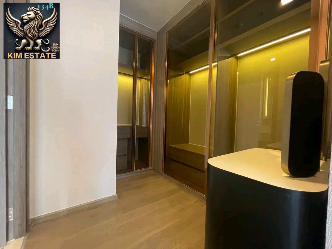 CELES ASOKE TERMINAL 21 BTS 87SQM 2BED2 FL24
