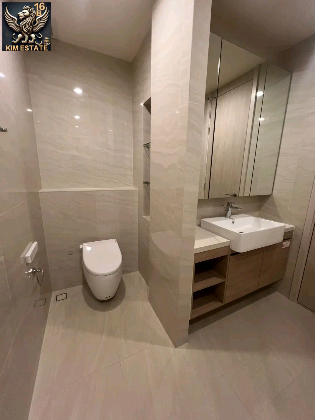 NOBLE FORM THONGLOR 75SQM 2BED2 FL37TH 80,000