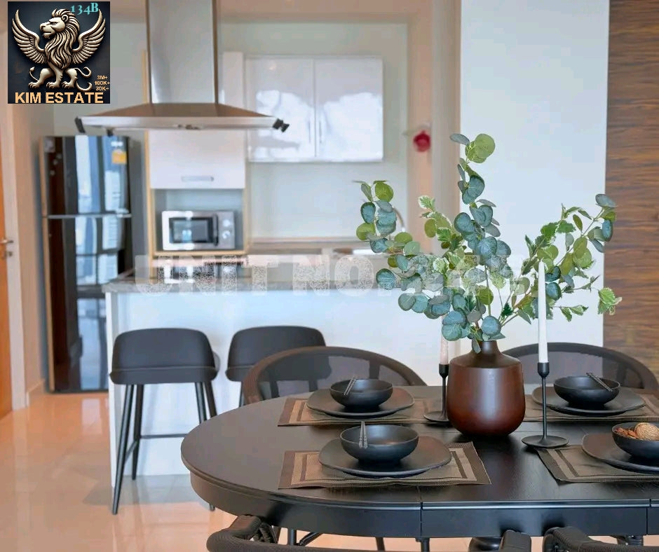 FULLERTON SUKHUMVIT 105SQM 2BED2 FL24